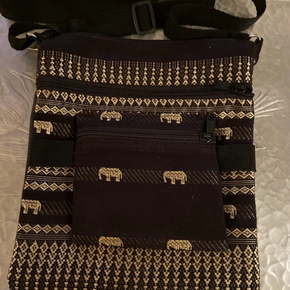 DULICH DALAT Elephant pattern cross-bag Other - 0977** Unisex Gold-Banana Leaf green Thai Silk Stylish Crossbody Bag